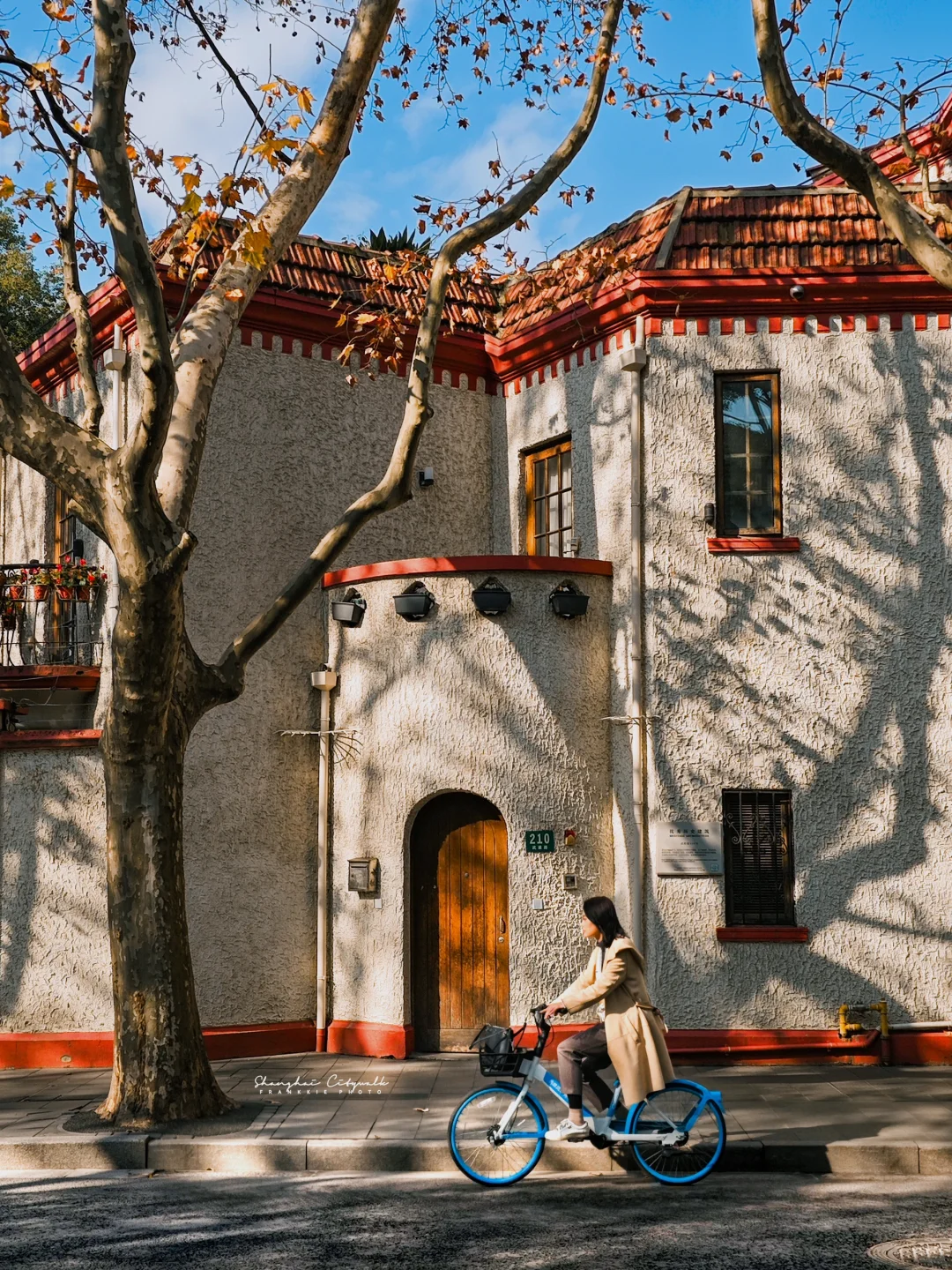 18 Hidden Alleys in Shanghai You Must Explore for a Taste of Urban Romance and History
